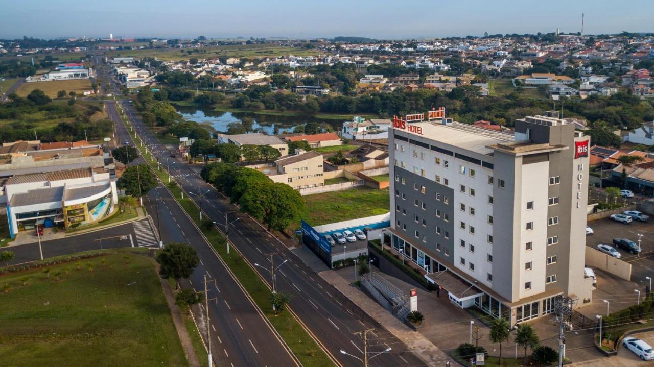 فندق Ibis أورينهوس المظهر الخارجي الصورة