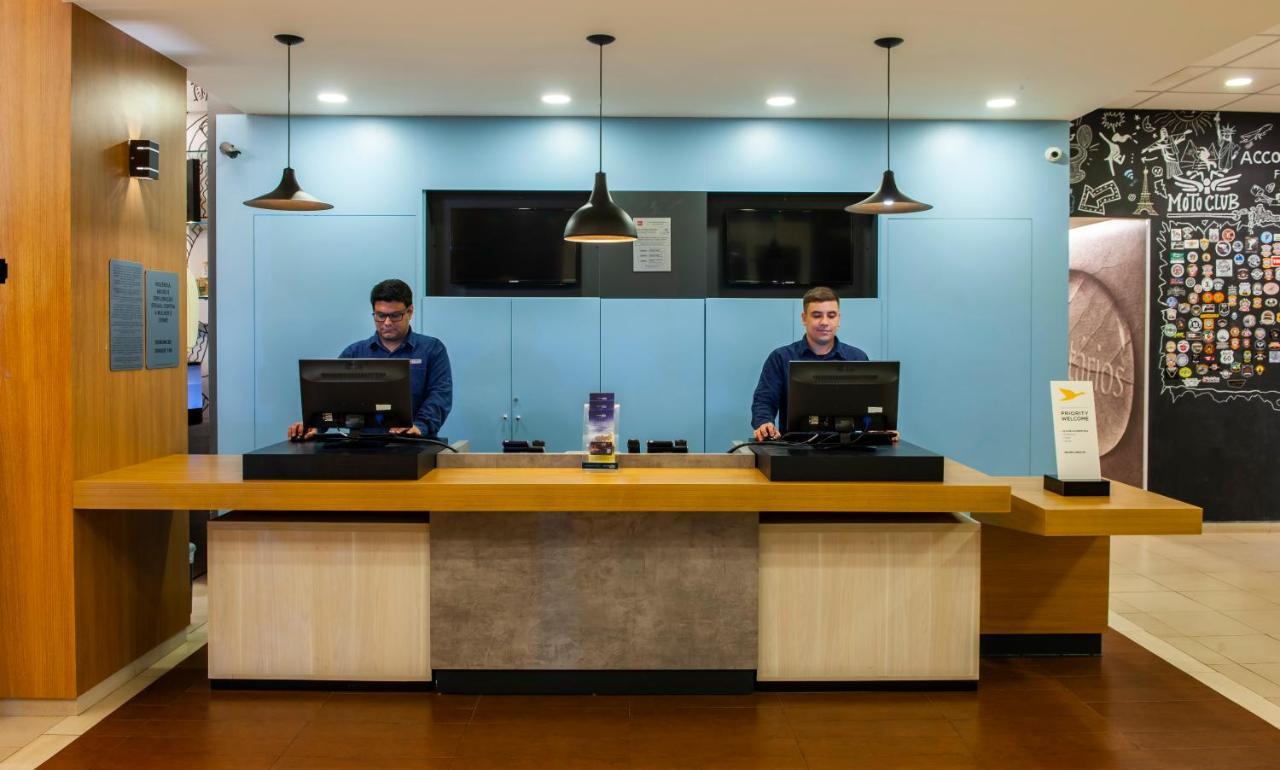 فندق Ibis أورينهوس المظهر الخارجي الصورة